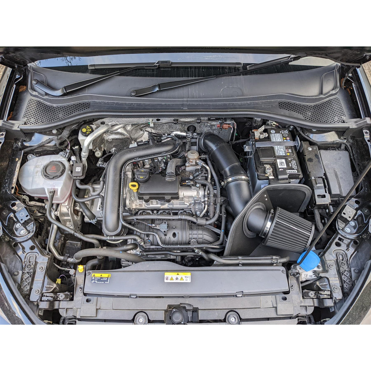 Performance Pleated Induction Kit for VW MK8 1.5 TSI