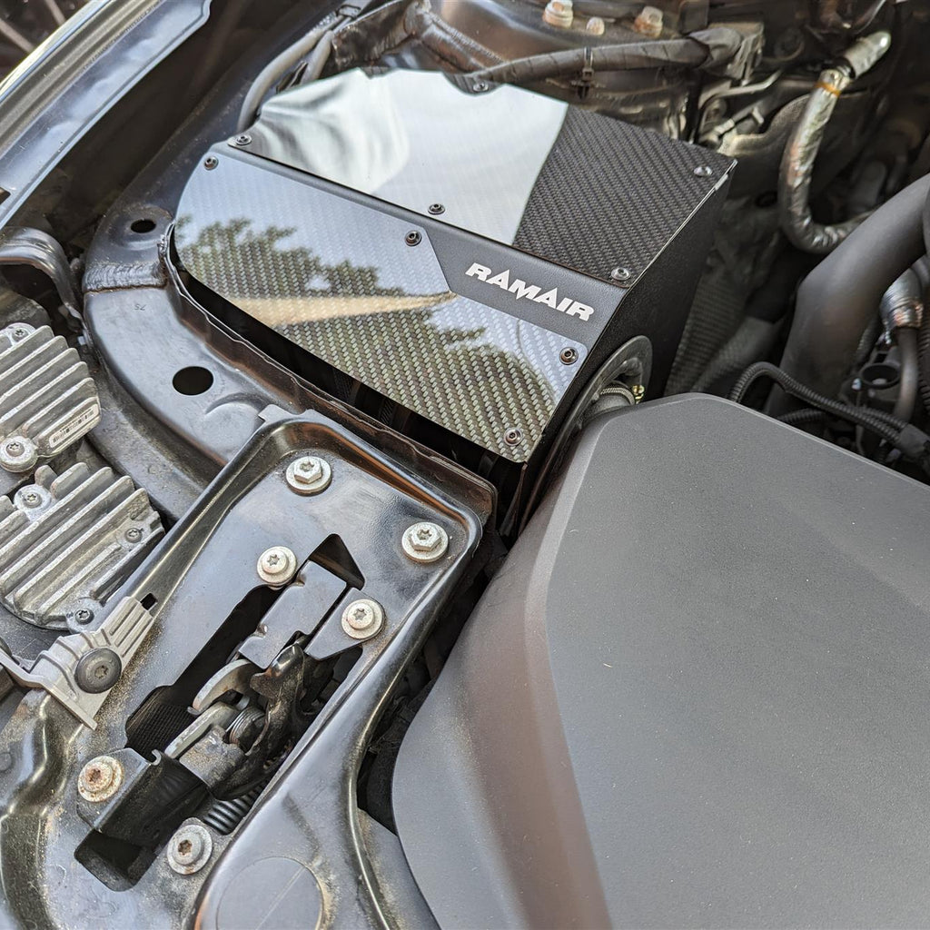 Performance Pleated Induction Kit With Carbon Lid to fit BMW 1/2/3/4 Series 2.0T B48