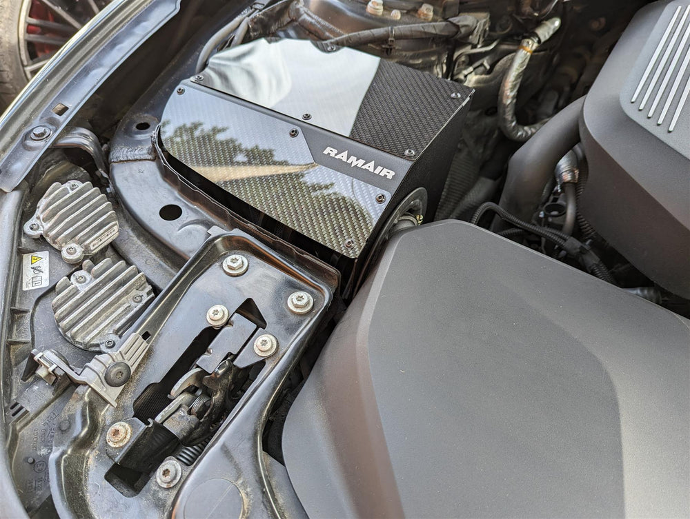 Performance Pleated Induction Kit With Carbon Lid to fit BMW 1/2/3/4 Series 2.0T B48