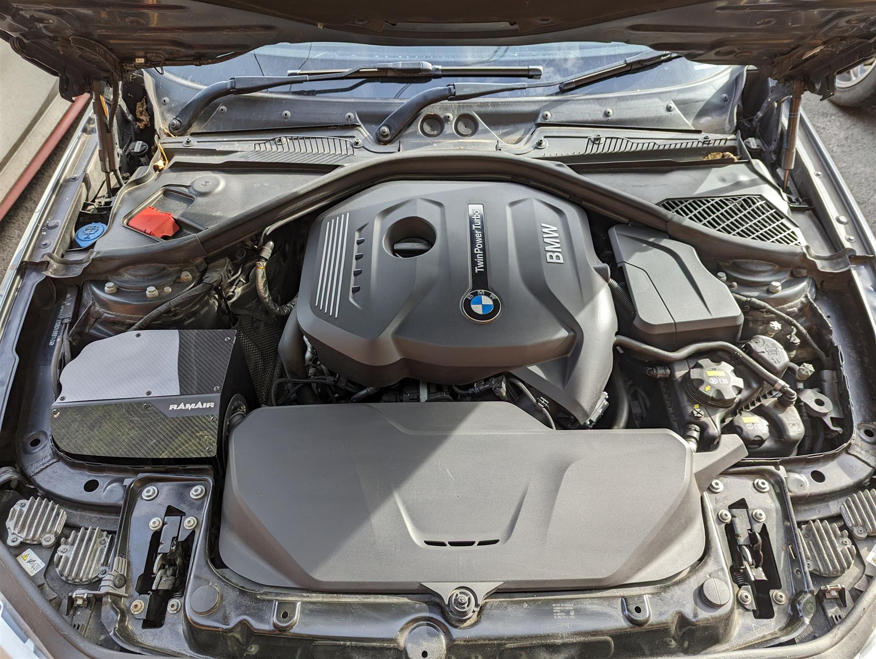 Performance Pleated Induction Kit With Carbon Lid to fit BMW 1/2/3/4 Series 2.0T B48