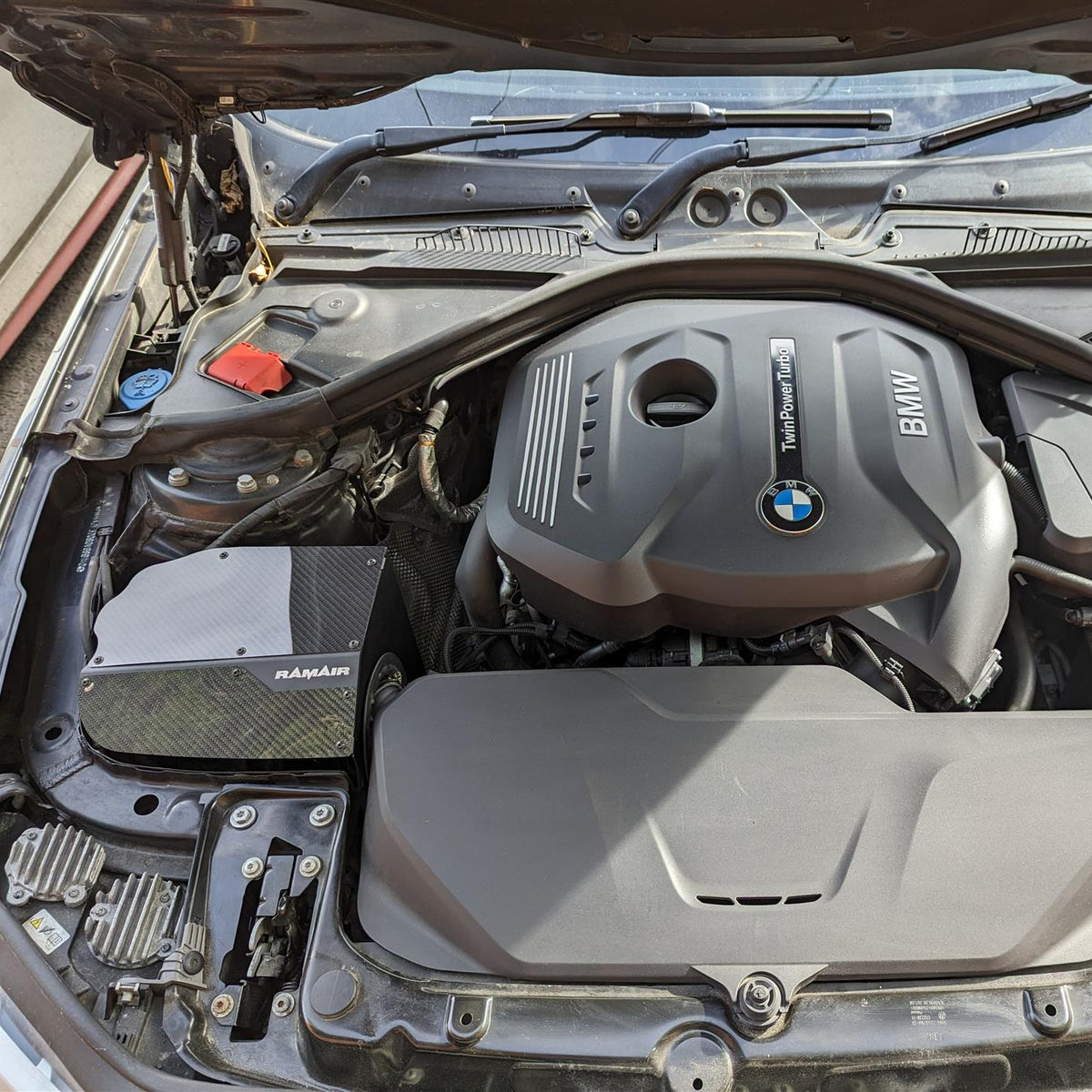 Performance Pleated Induction Kit With Carbon Lid to fit BMW 1/2/3/4 Series 2.0T B48