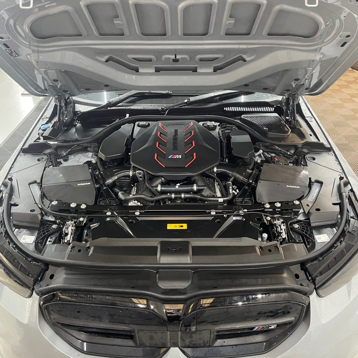 Kit d'admission en fibre de carbone pour BMW M5 F90