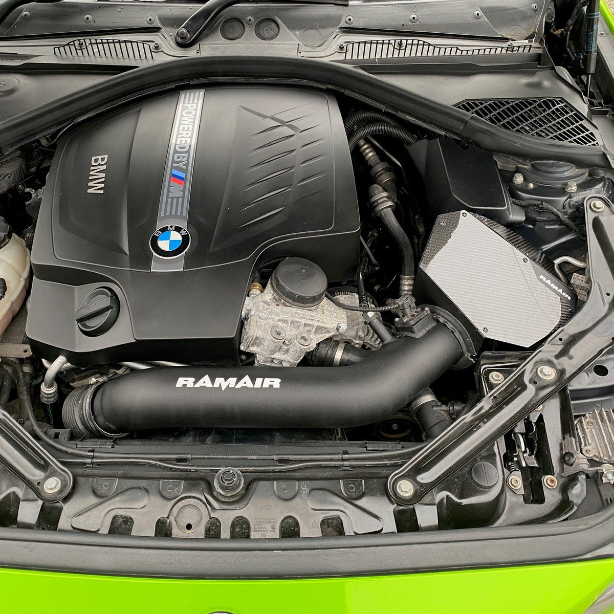 Kit d'admission Performance plissé avec couvercle en carbone pour BMW 135i 235i M2 3.0T N55