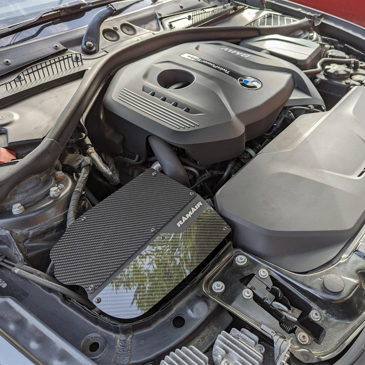 Performance Pleated Induction Kit With Carbon Lid to fit BMW 1/2/3/4 Series 2.0T B48